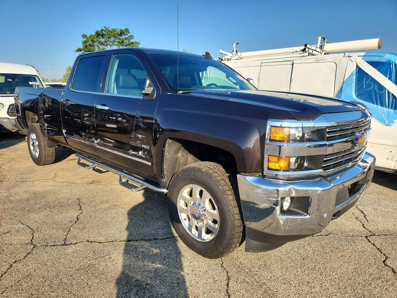 2015 CHEVROLET SILVERADO K2500 HEAVY DUTY LTZ — снимка 4