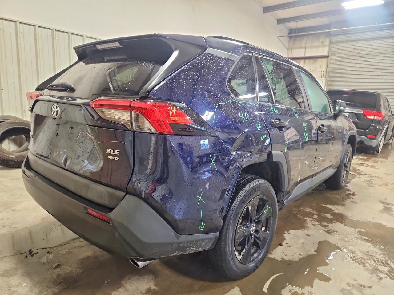 2022 TOYOTA RAV4 XLE — снимка 3