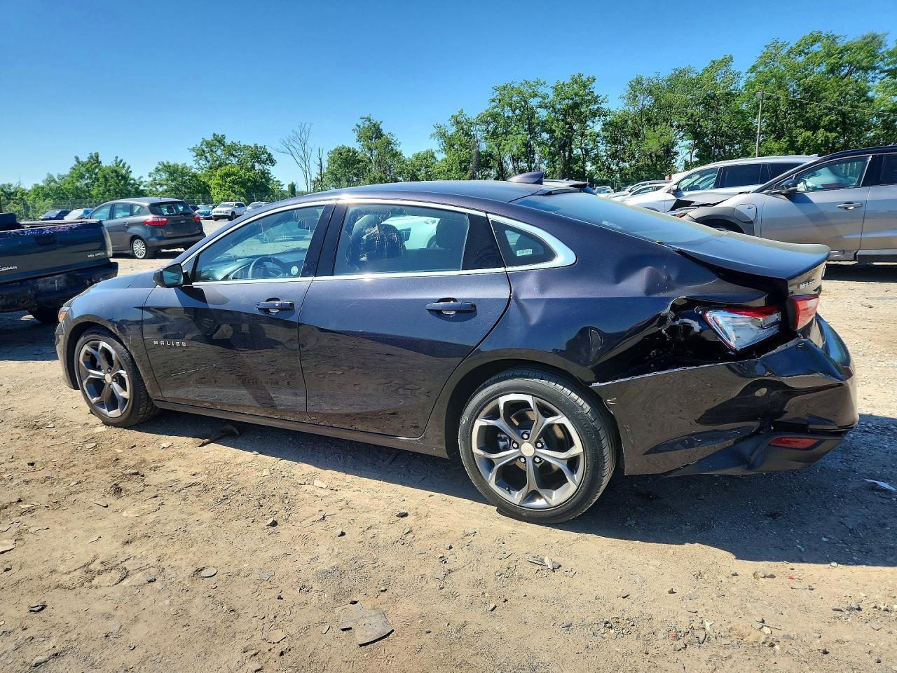 2023 CHEVROLET MALIBU LT — снимка 2