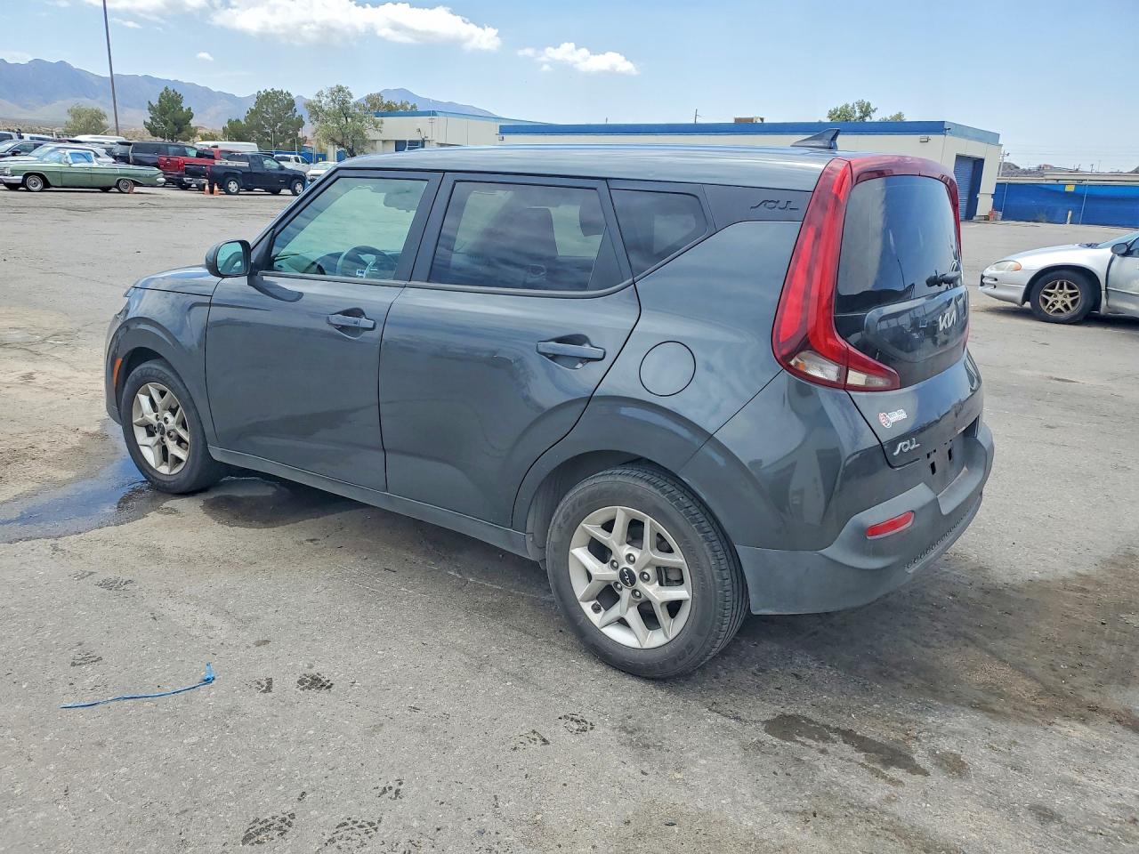2022 KIA SOUL S — снимка 2