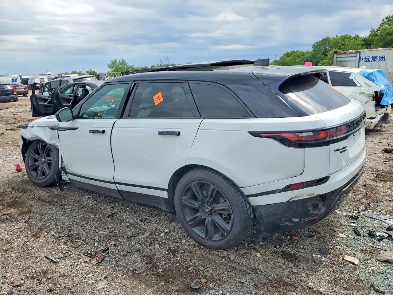 2019 LAND ROVER RANGE ROVER VELAR R-DYNAMIC SE — снимка 2