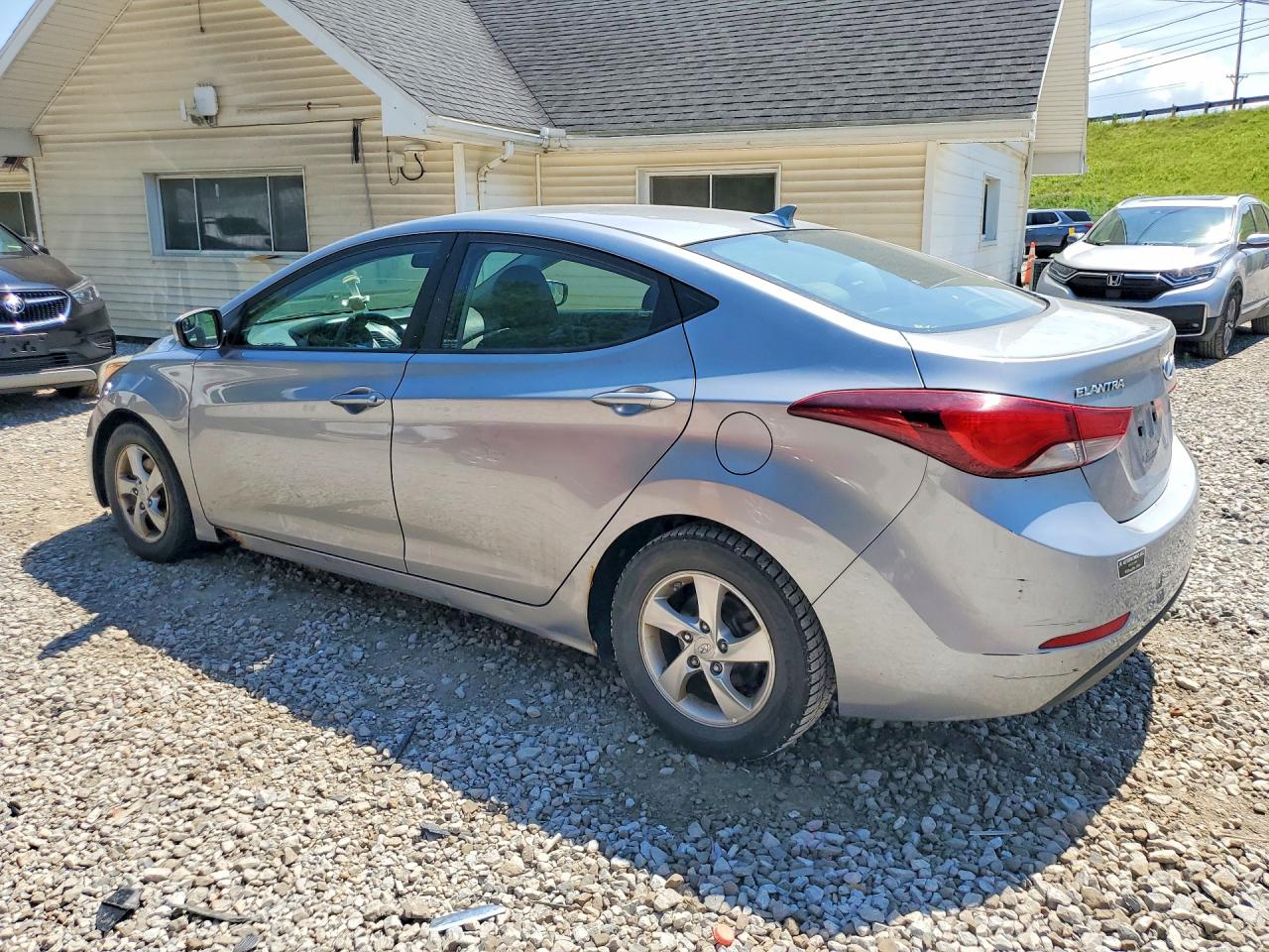 2015 HYUNDAI ELANTRA SE — снимка 2