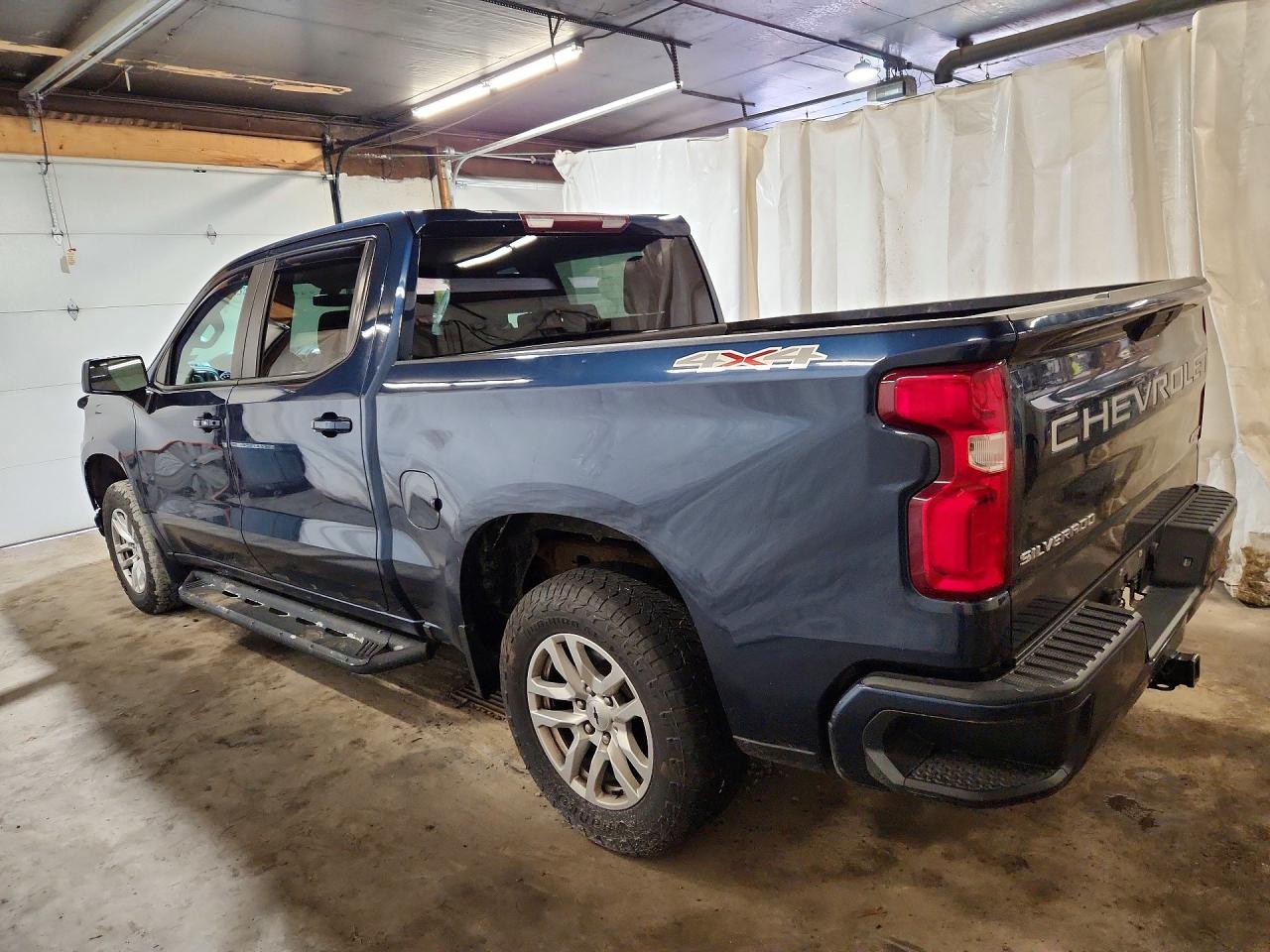 2020 CHEVROLET SILVERADO K1500 RST — снимка 2