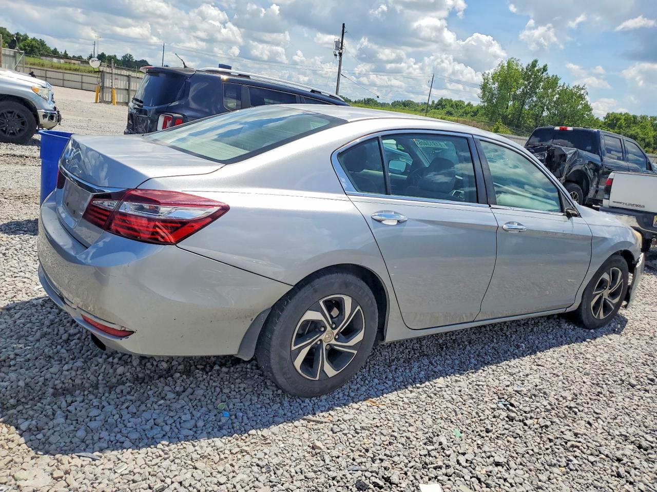 2017 HONDA ACCORD LX — снимка 3