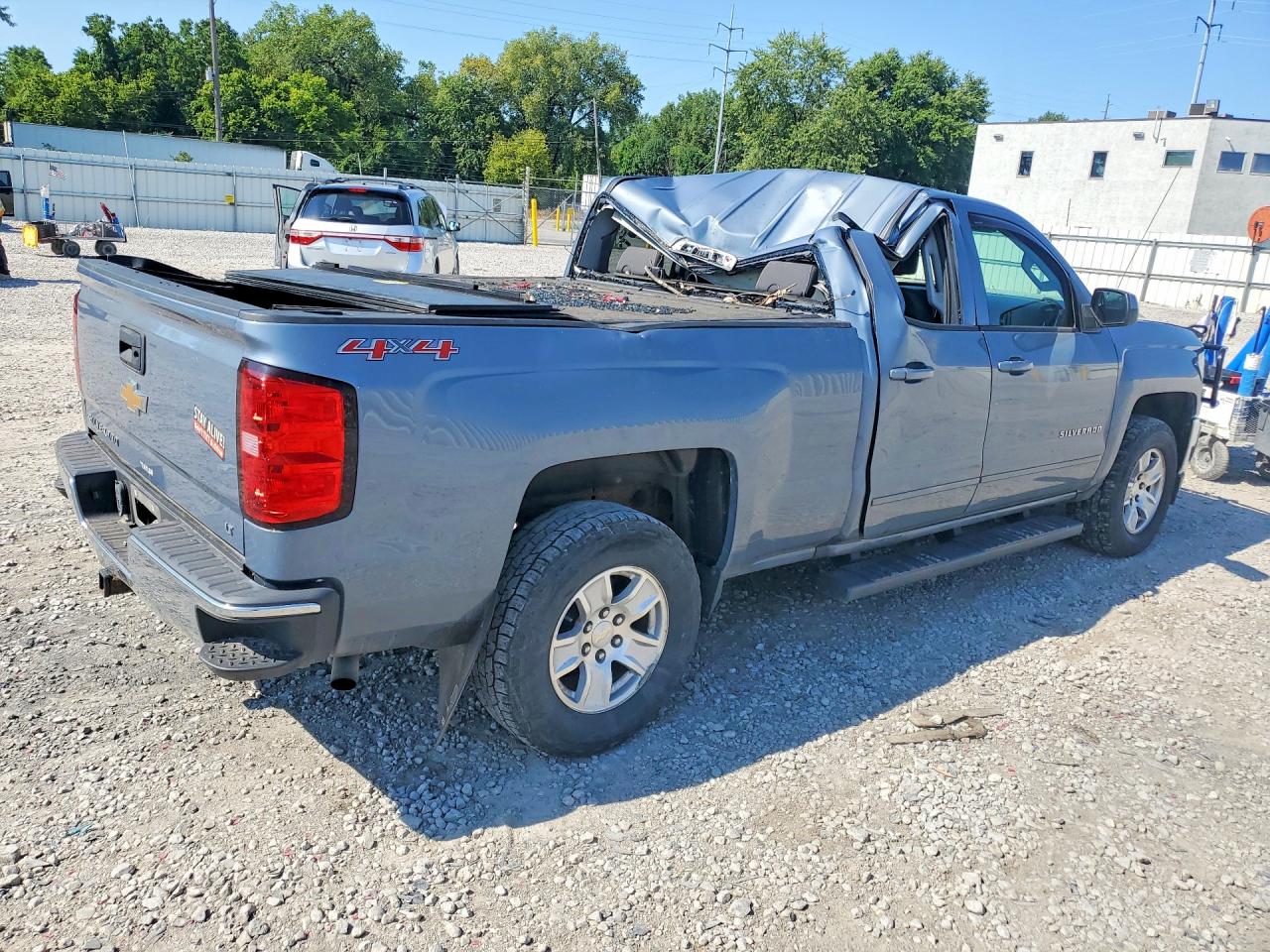 2016 CHEVROLET SILVERADO K1500 LT — снимка 3