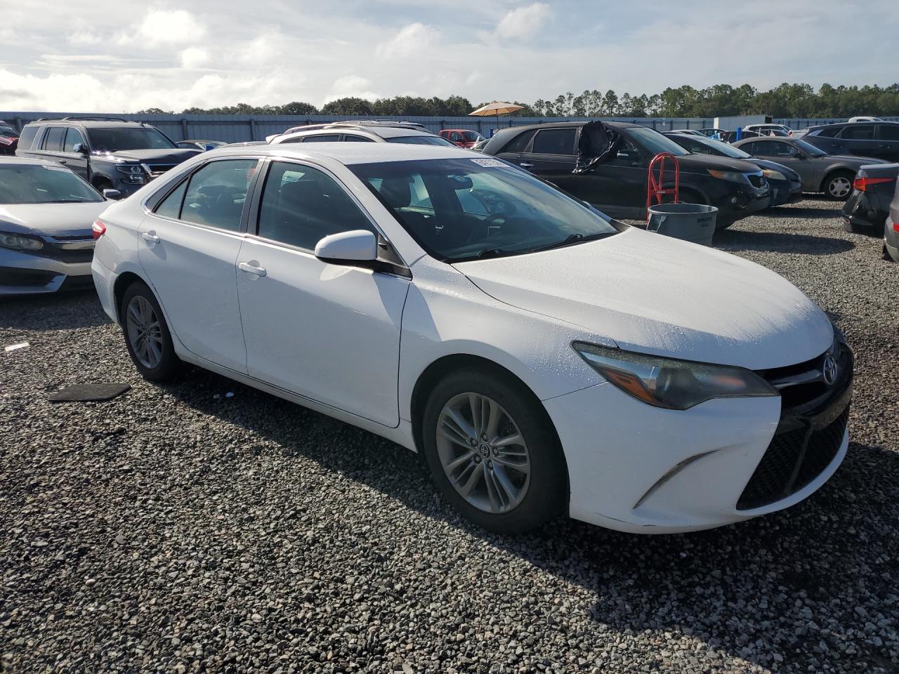 2015 TOYOTA CAMRY SE — снимка 4
