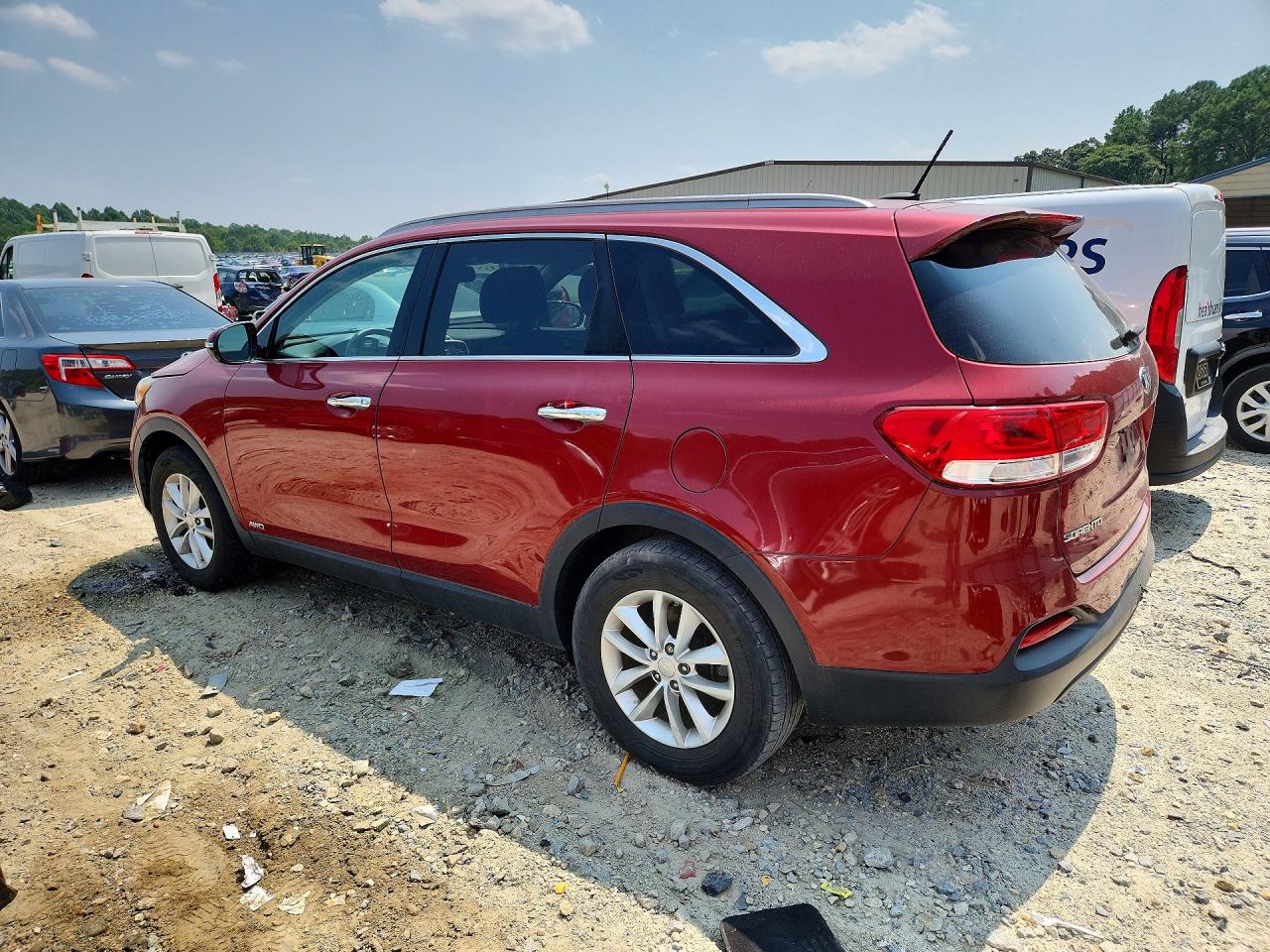 2017 KIA SORENTO LX — снимка 2