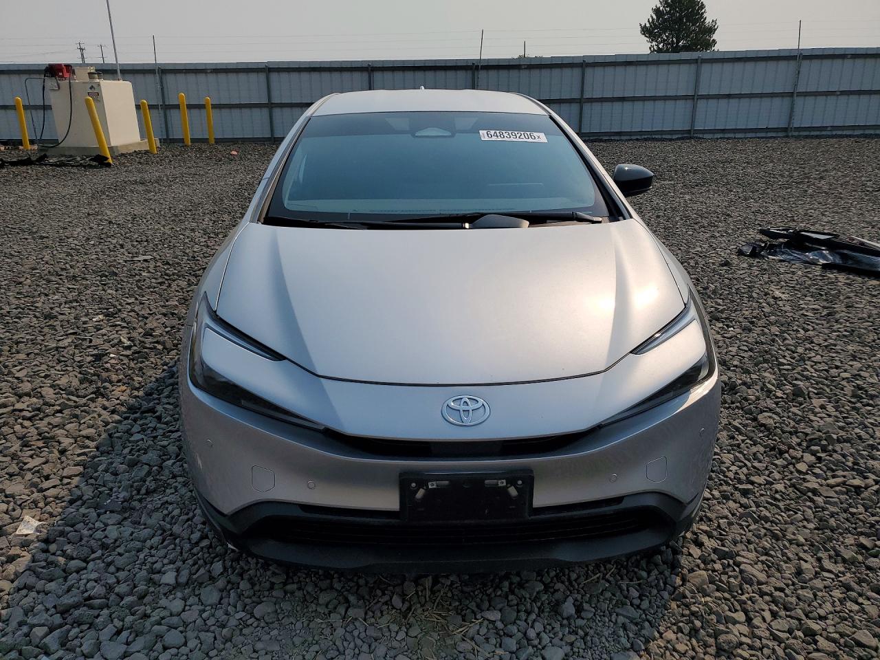 2025 TOYOTA PRIUS LE — снимка 5