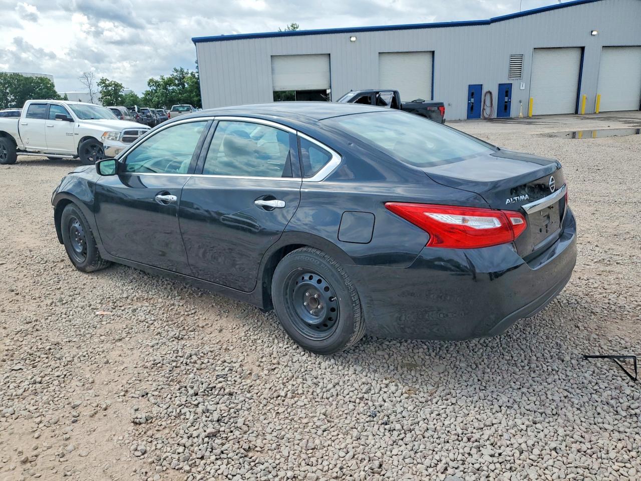 2017 NISSAN ALTIMA 2.5 S — снимка 2