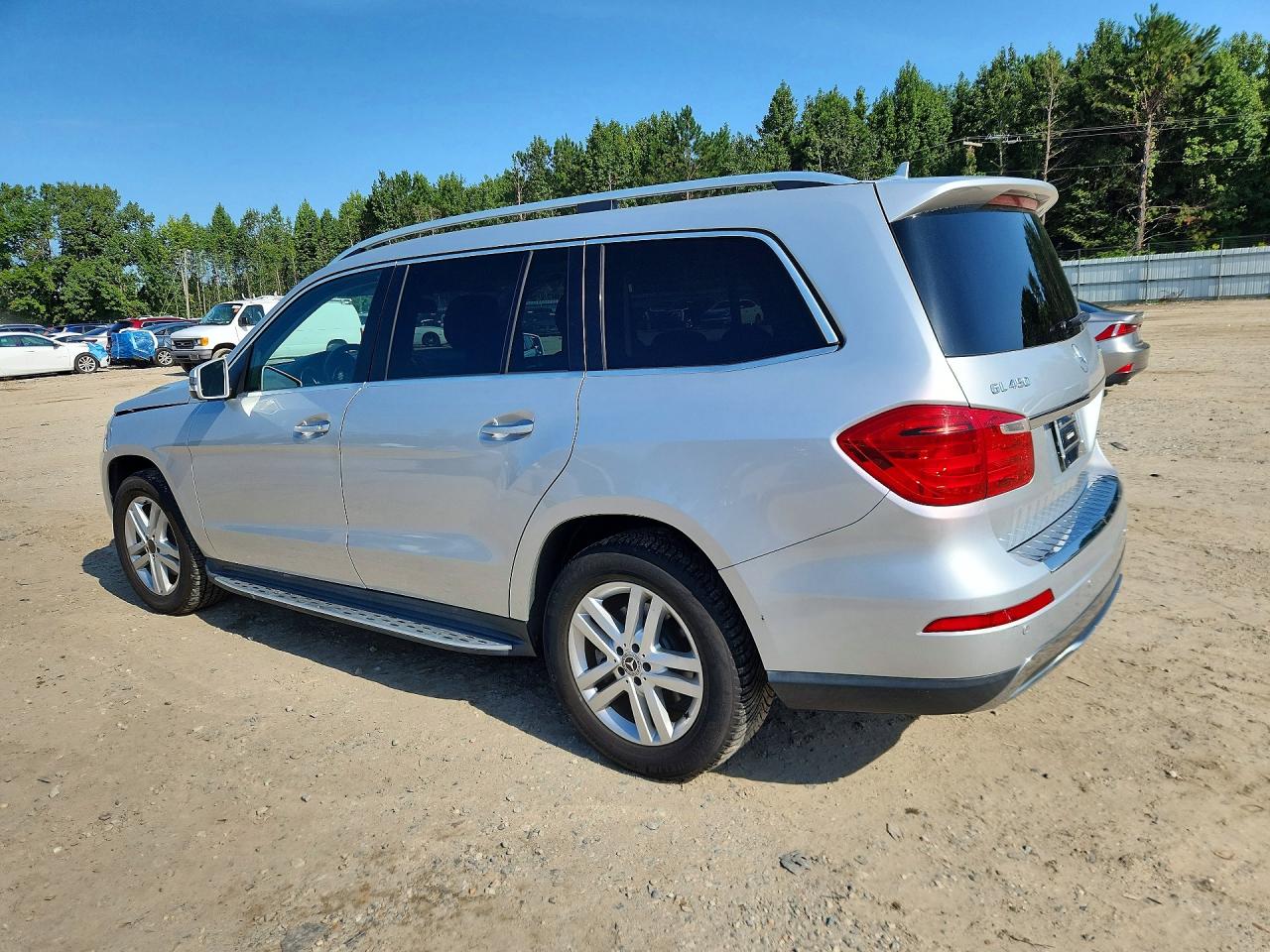 2015 MERCEDES-BENZ GL 450 4MATIC — снимка 2
