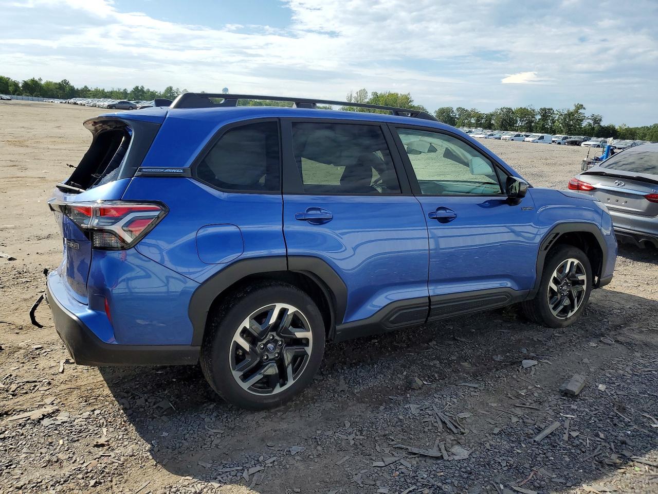 2025 SUBARU FORESTER PREMIUM — снимка 3