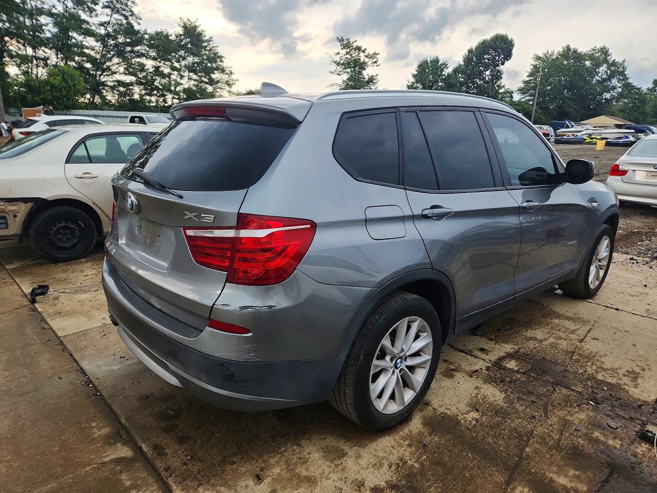 2013 BMW X3 XDRIVE28I — снимка 3