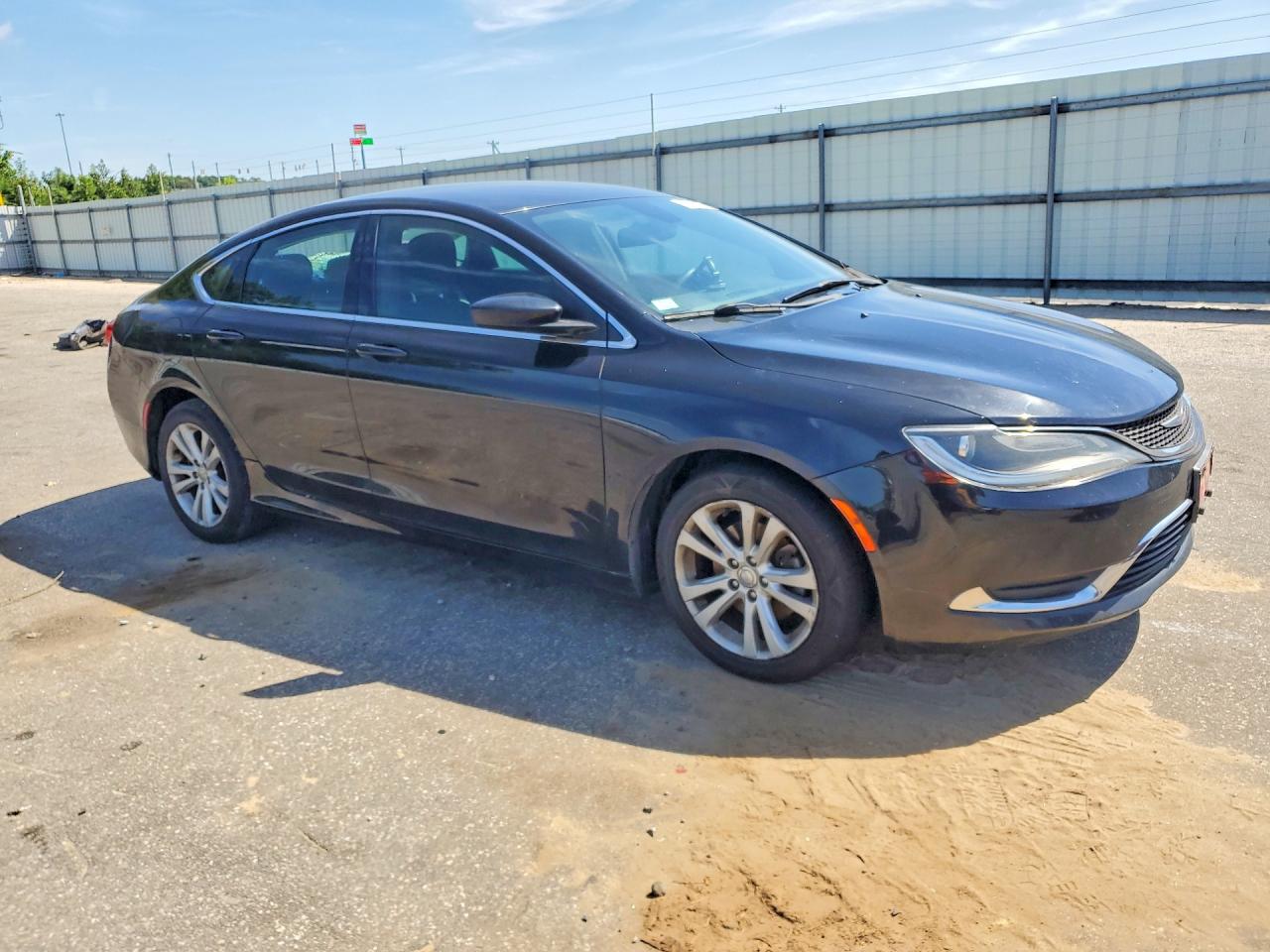 2015 CHRYSLER 200 LIMITED — снимка 4