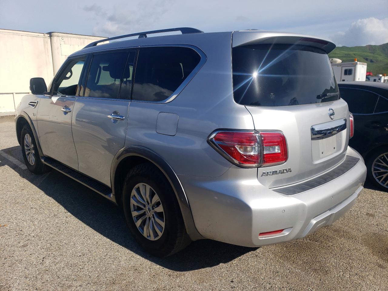 2017 NISSAN ARMADA SV — снимка 2