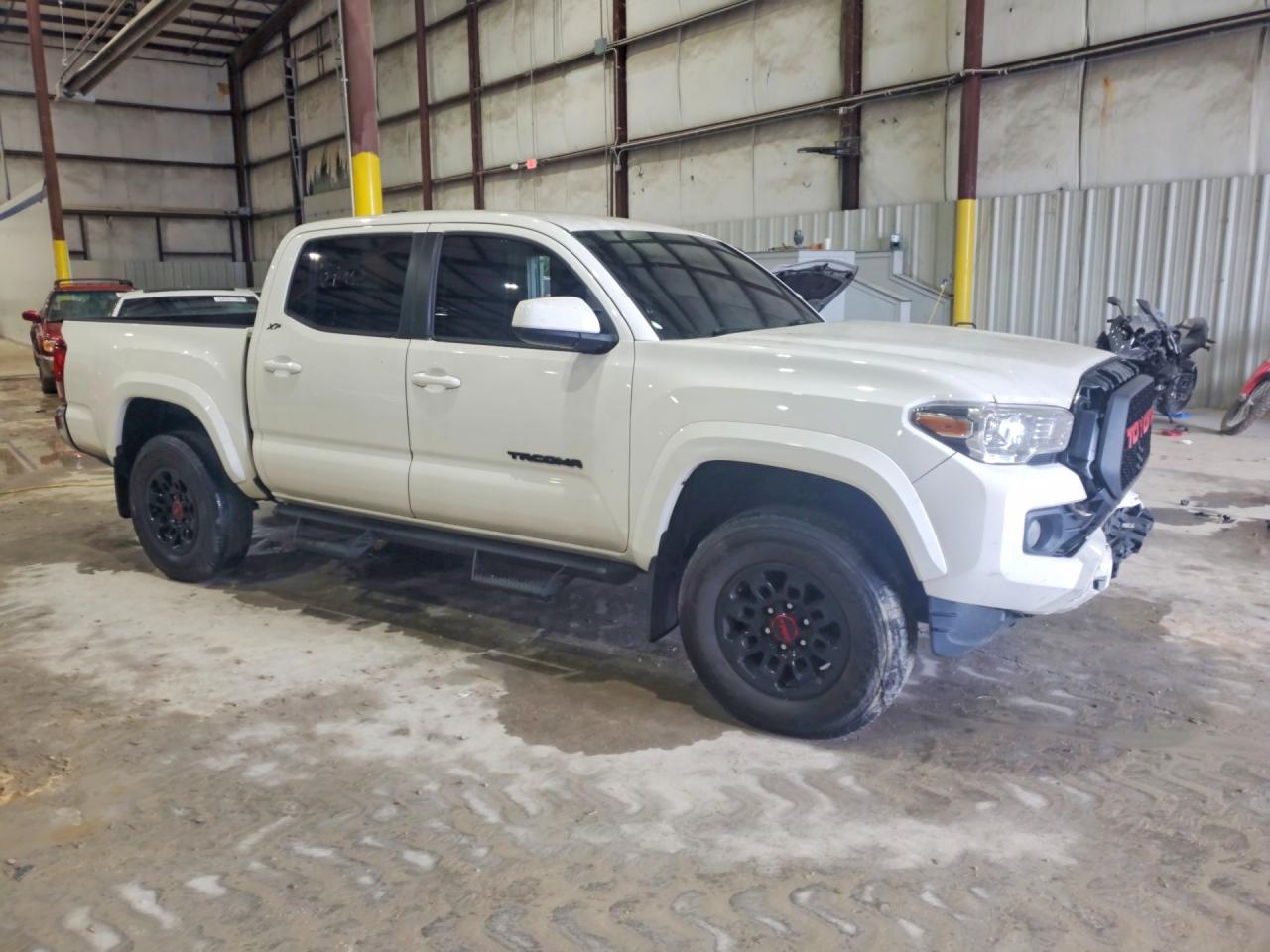 2022 TOYOTA TACOMA SR5 V6 — снимка 4