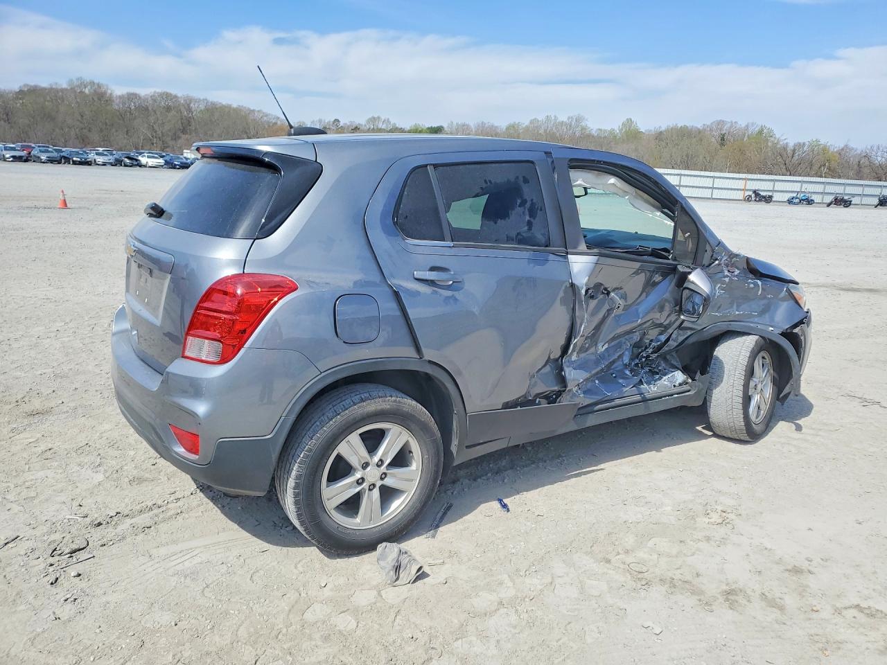 2020 CHEVROLET TRAX LS — снимка 3