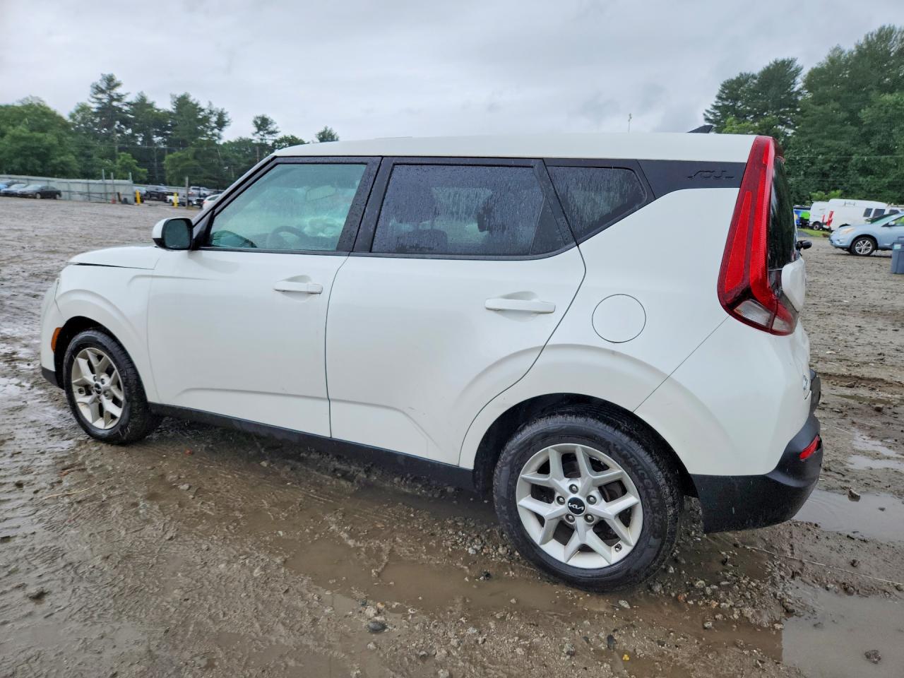 2022 KIA SOUL LX — снимка 2