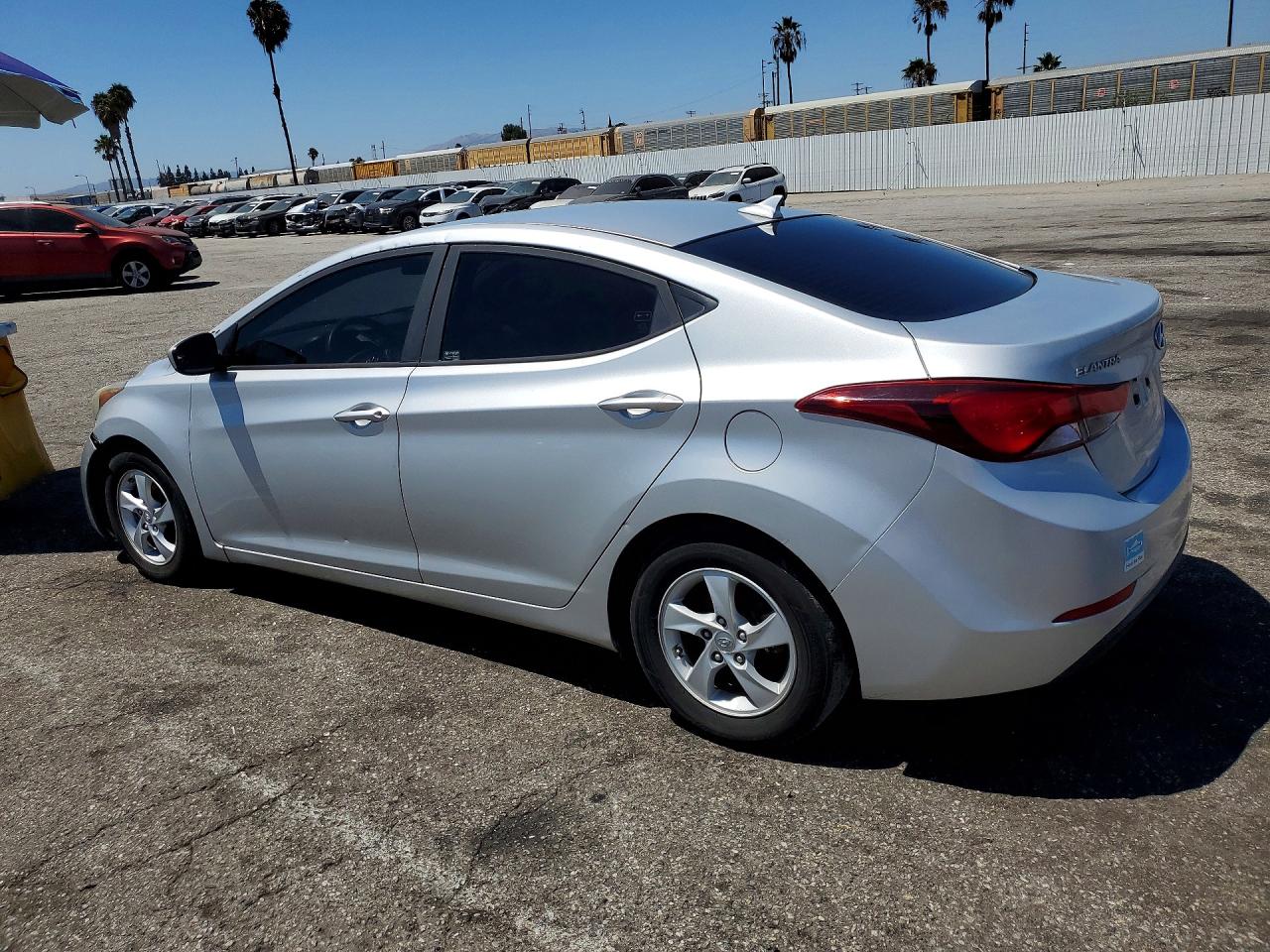 2015 HYUNDAI ELANTRA SE — снимка 2
