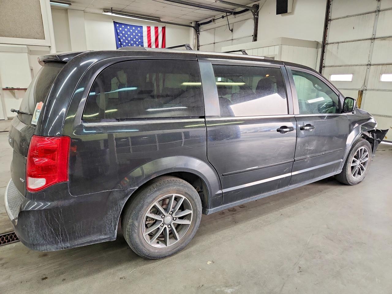 2017 DODGE GRAND CARAVAN SXT — снимка 3