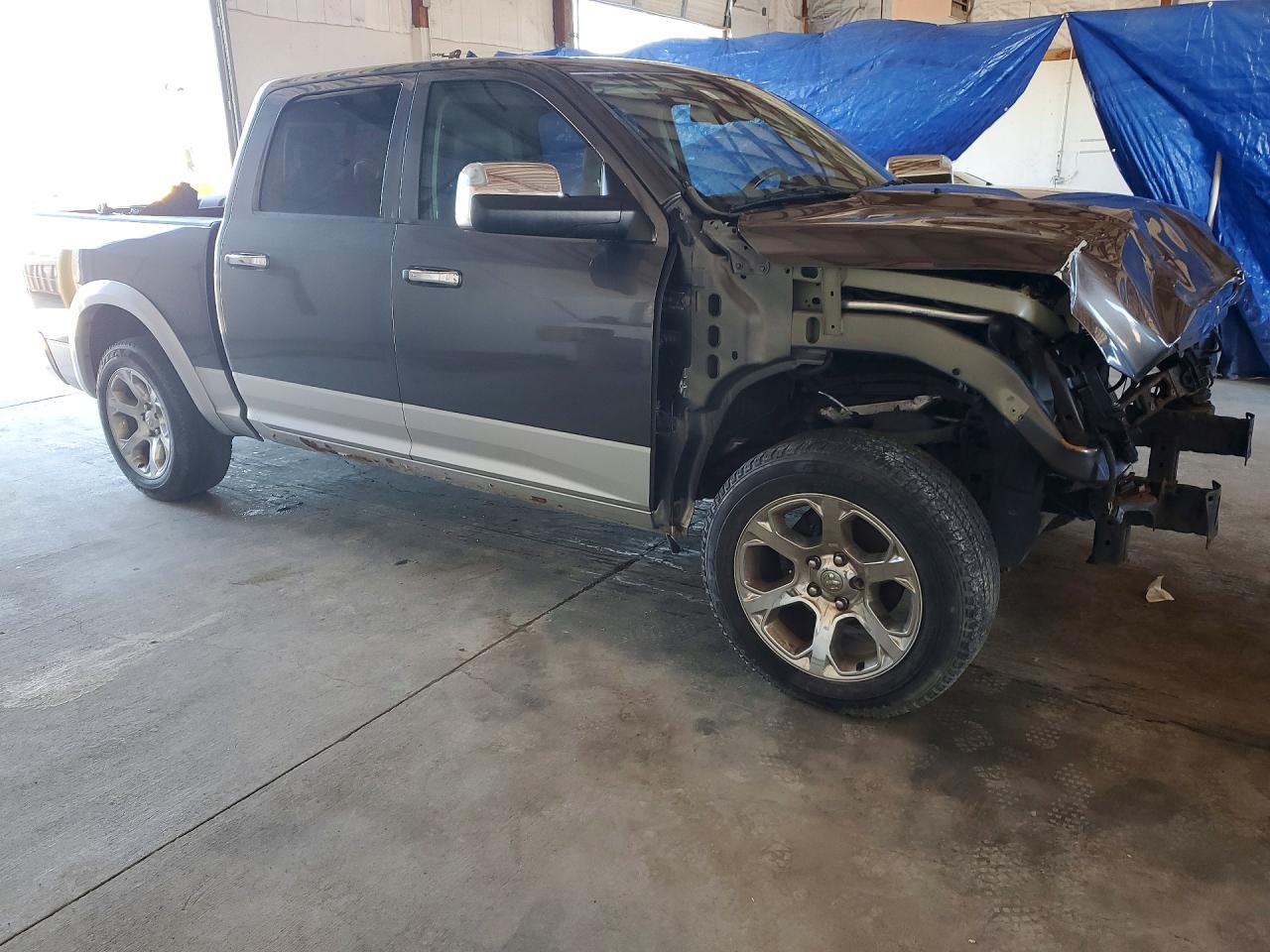 2017 RAM 1500 LARAMIE — снимка 4
