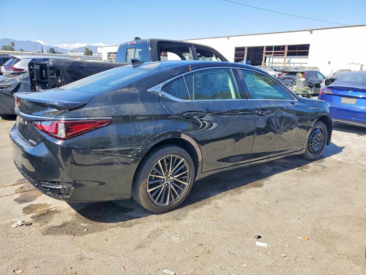 2025 LEXUS ES 300H BASE — снимка 3