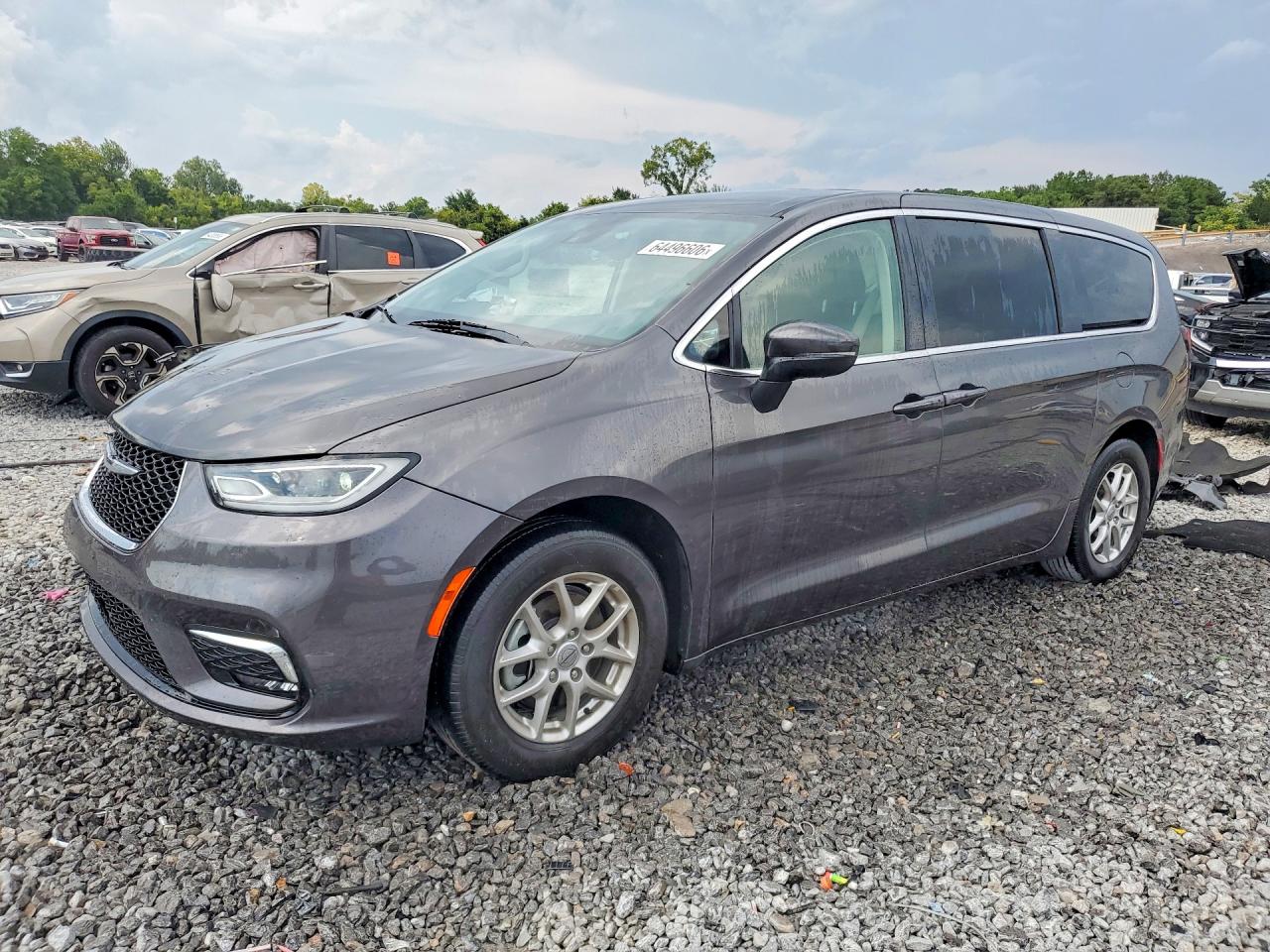 2023 CHRYSLER PACIFICA TOURING L