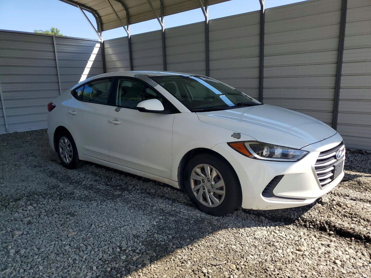 2017 HYUNDAI ELANTRA SE — снимка 4