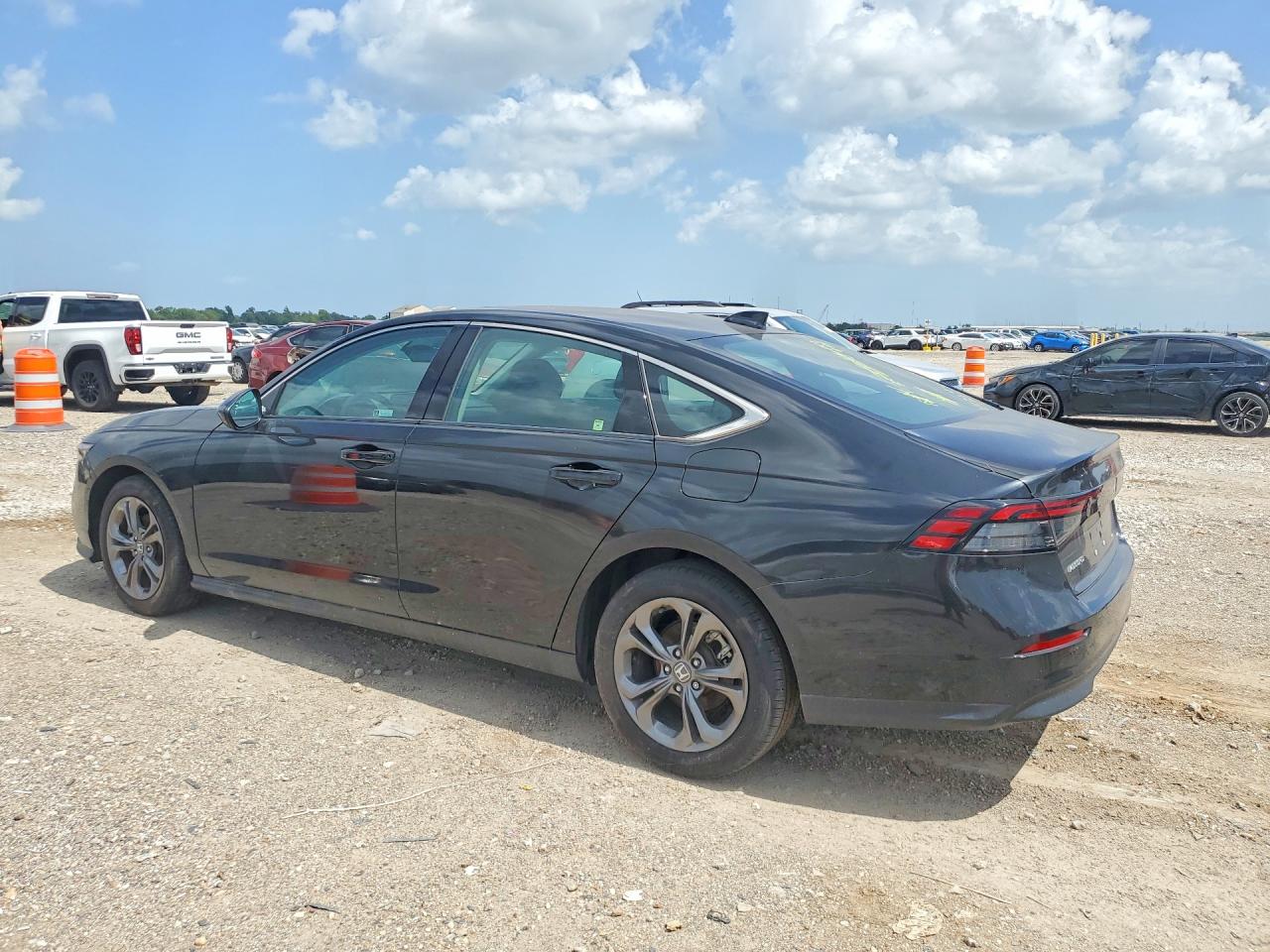 2023 HONDA ACCORD EX — снимка 2