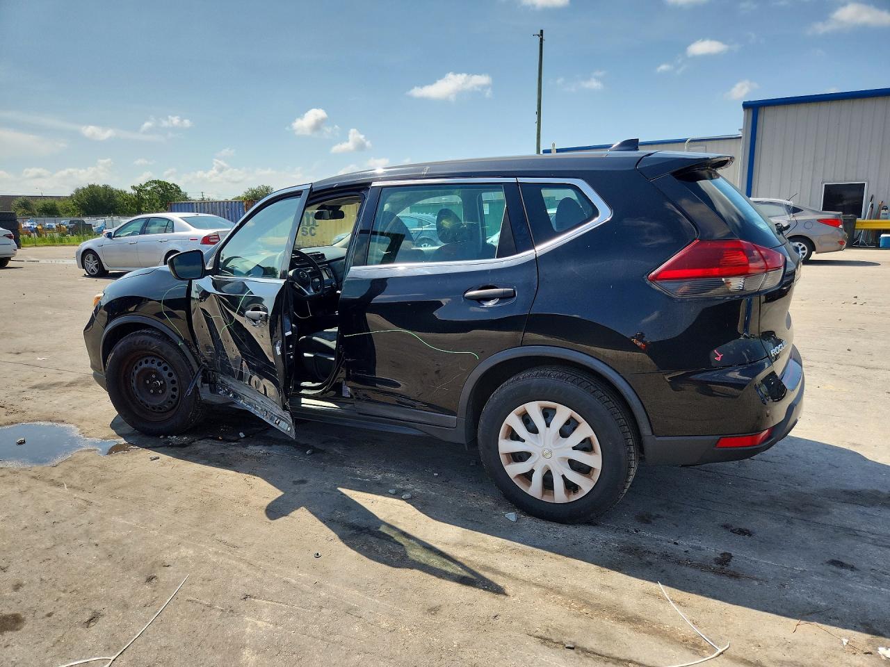 2019 NISSAN ROGUE S — снимка 2