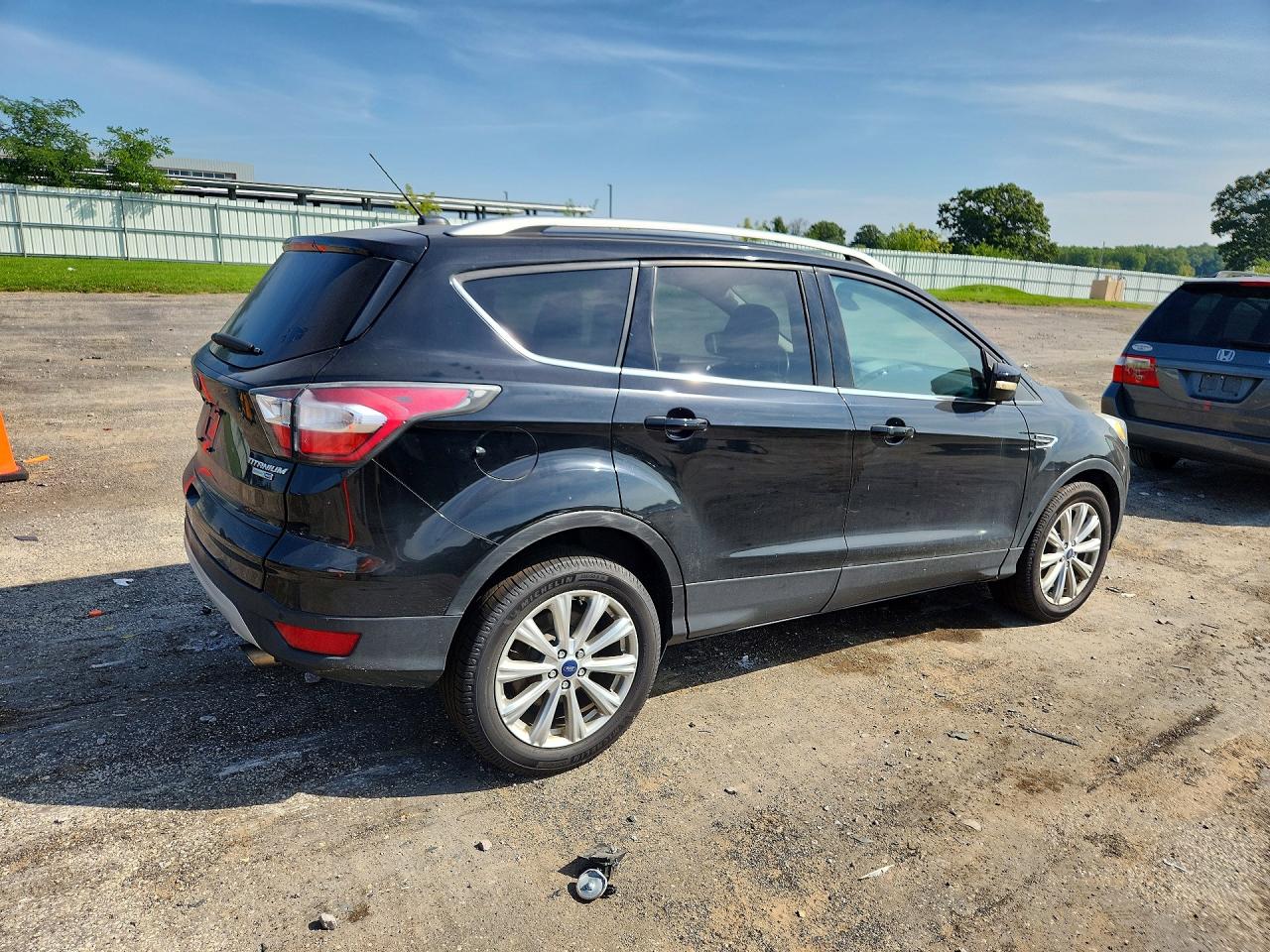 2017 FORD ESCAPE TITANIUM — снимка 3
