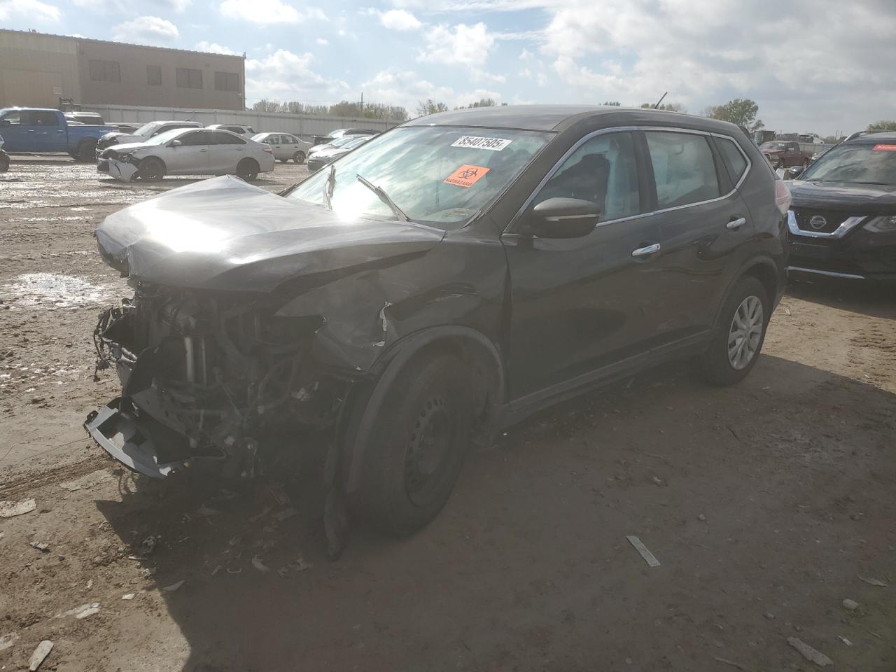 2015 NISSAN ROGUE S