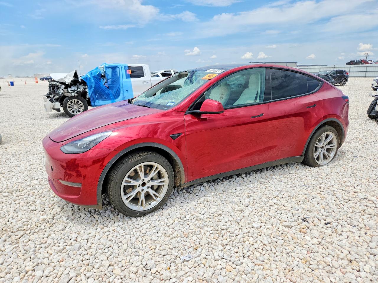 2024 TESLA MODEL Y