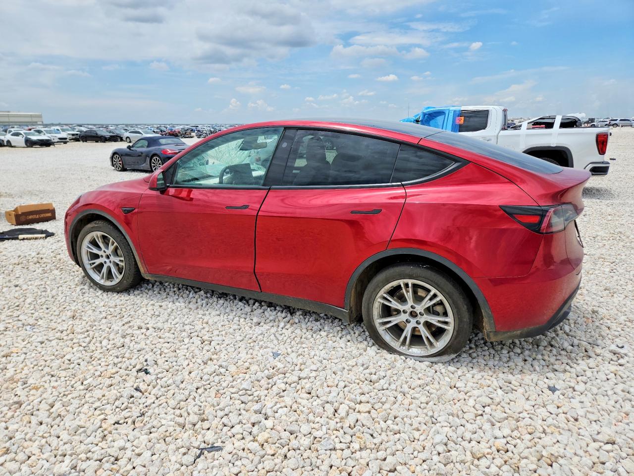 2024 TESLA MODEL Y — снимка 2