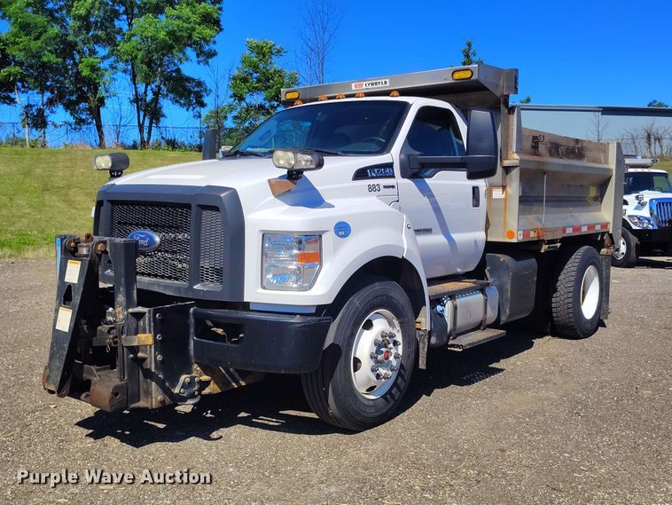 2016 FORD F750