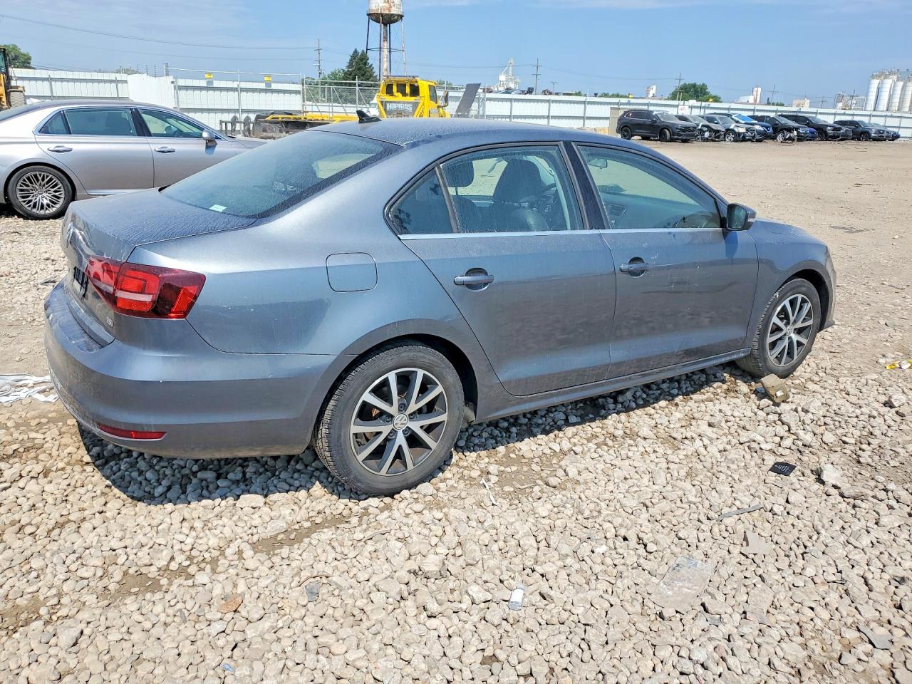 2017 VOLKSWAGEN JETTA SE — снимка 3
