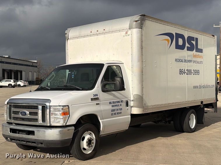 2019 FORD E350