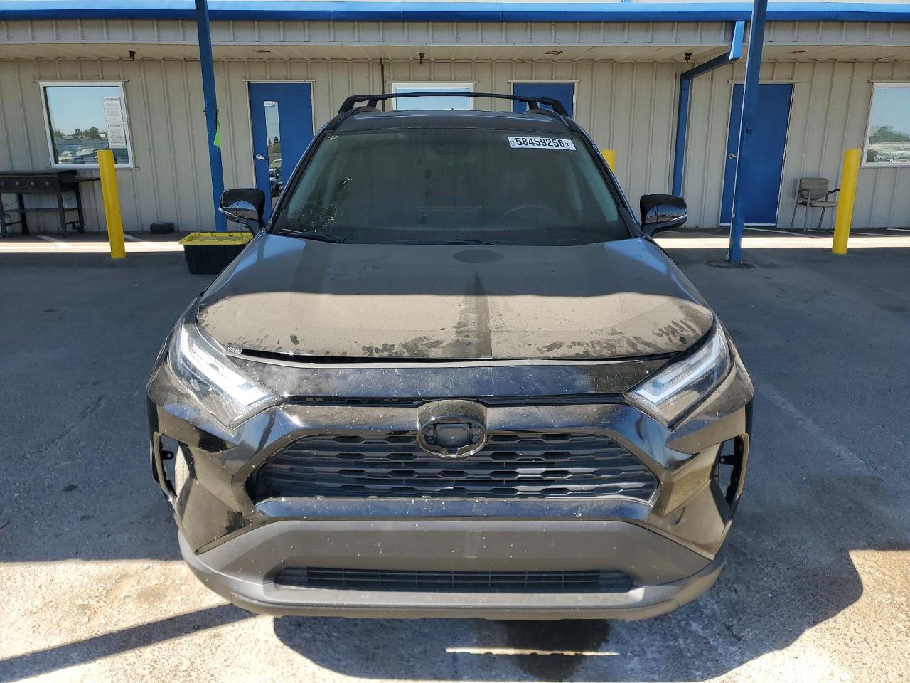 2023 TOYOTA RAV4 XLE PREMIUM — снимка 5