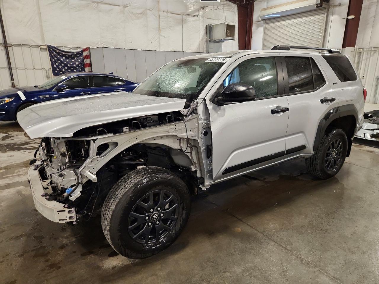 2025 TOYOTA 4RUNNER SR5