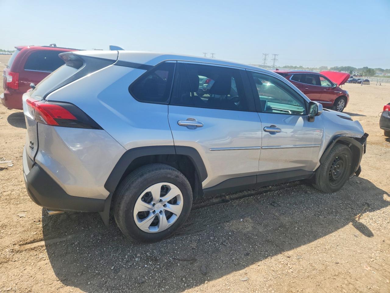 2025 TOYOTA RAV4 LE — снимка 3