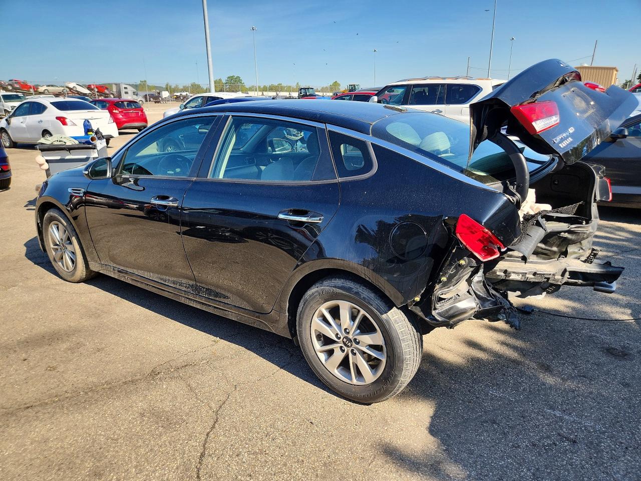 2016 KIA OPTIMA LX — снимка 2
