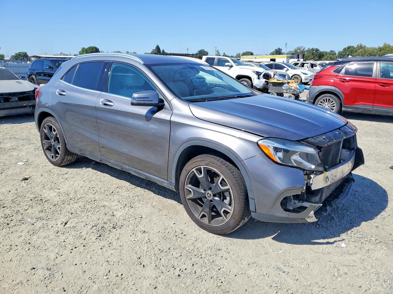 2019 MERCEDES-BENZ GLA 250 4MATIC — снимка 4