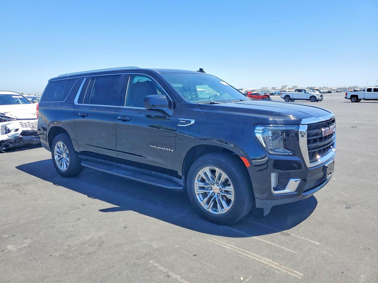 2021 GMC YUKON XL K1500 SLE — снимка 4