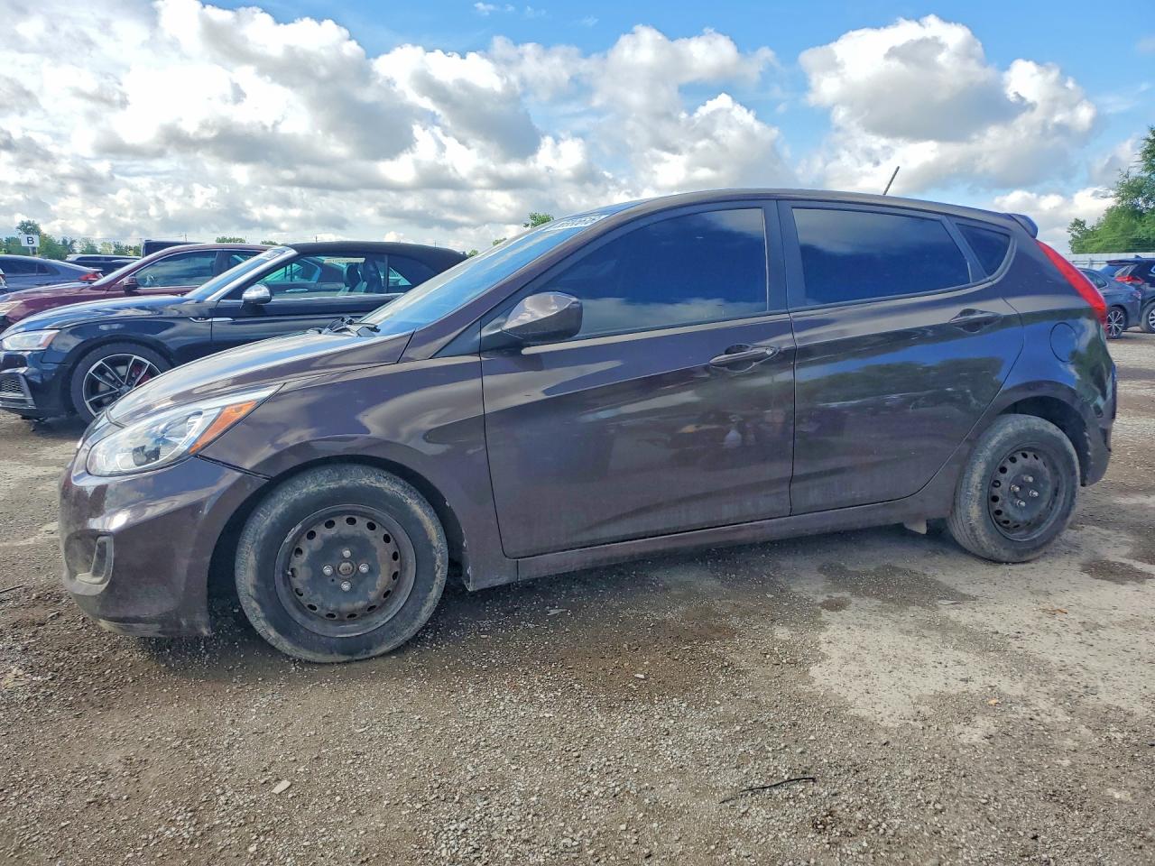2015 HYUNDAI ACCENT GS