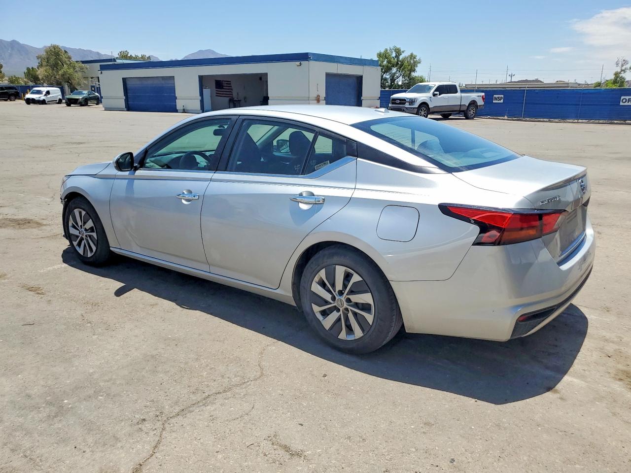 2020 NISSAN ALTIMA S — снимка 2