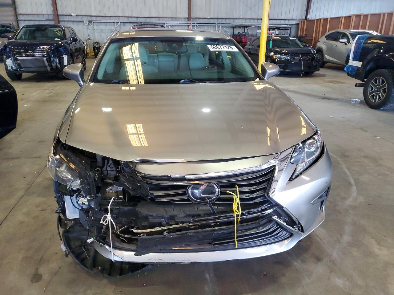 2017 LEXUS ES 350 — снимка 5