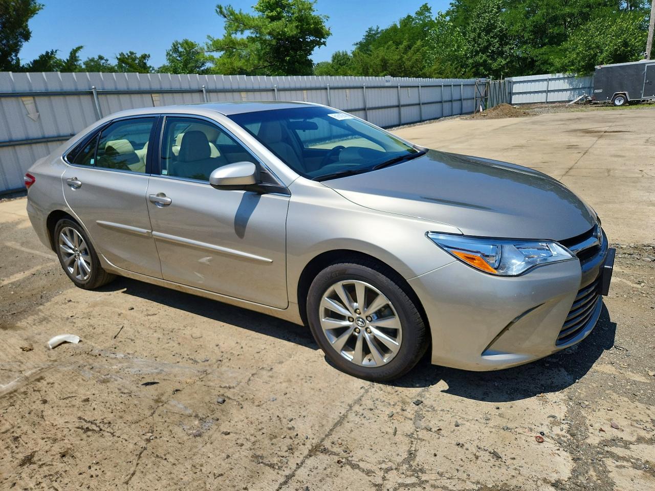 2017 TOYOTA CAMRY XLE — снимка 4