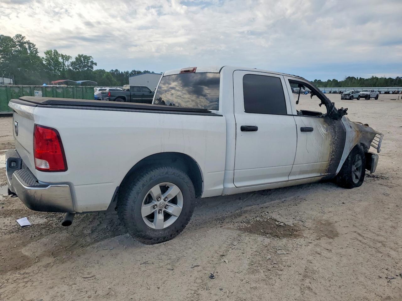 2019 RAM 1500 CLASSIC TRADESMAN — снимка 3