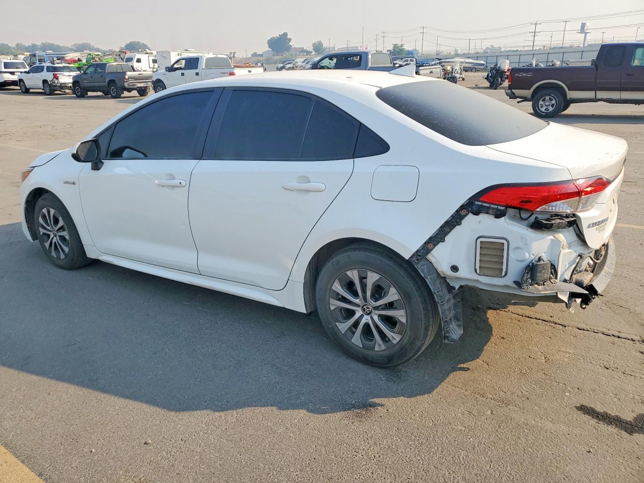 2021 TOYOTA COROLLA LE — снимка 2
