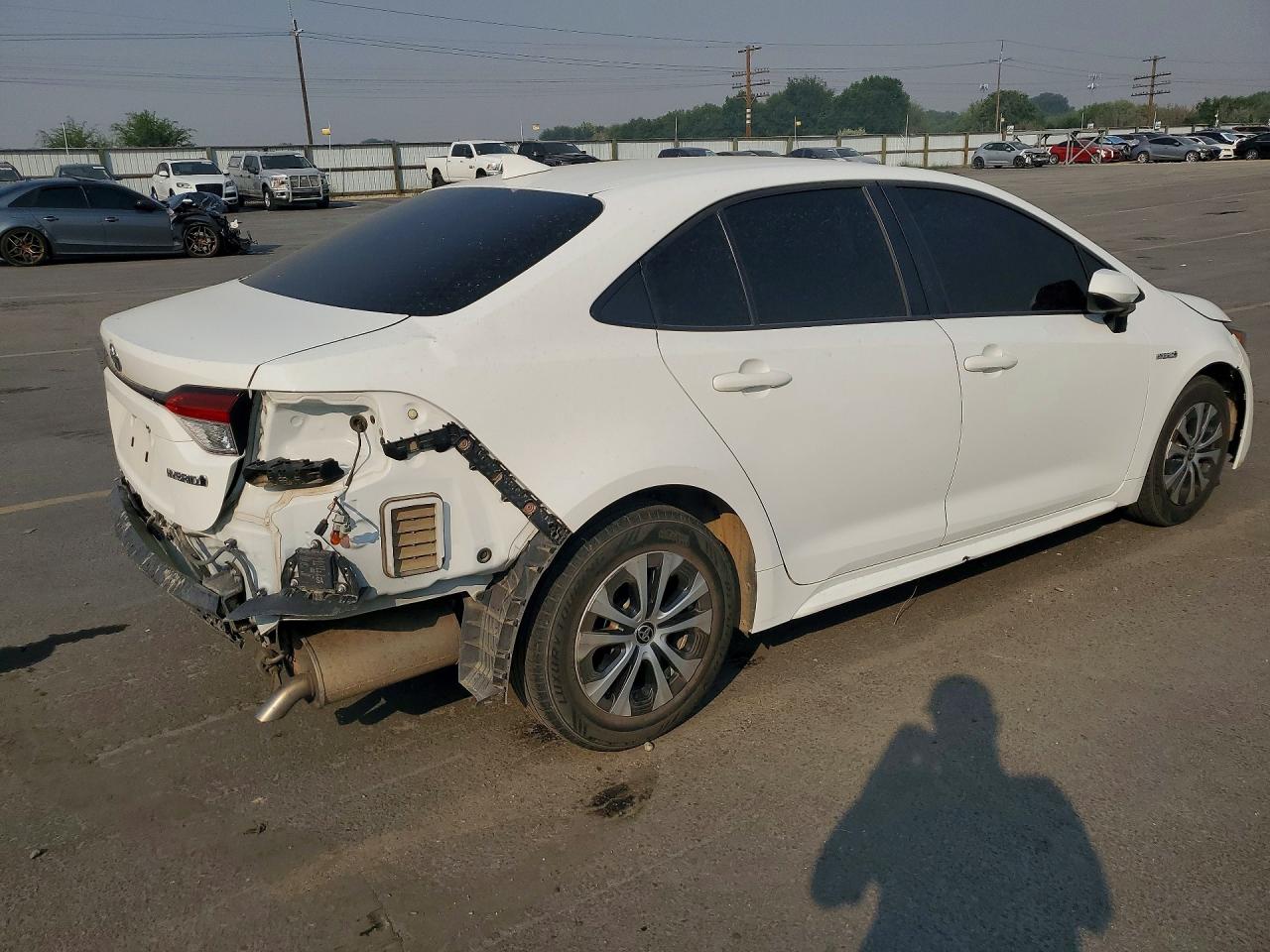 2021 TOYOTA COROLLA LE — снимка 3