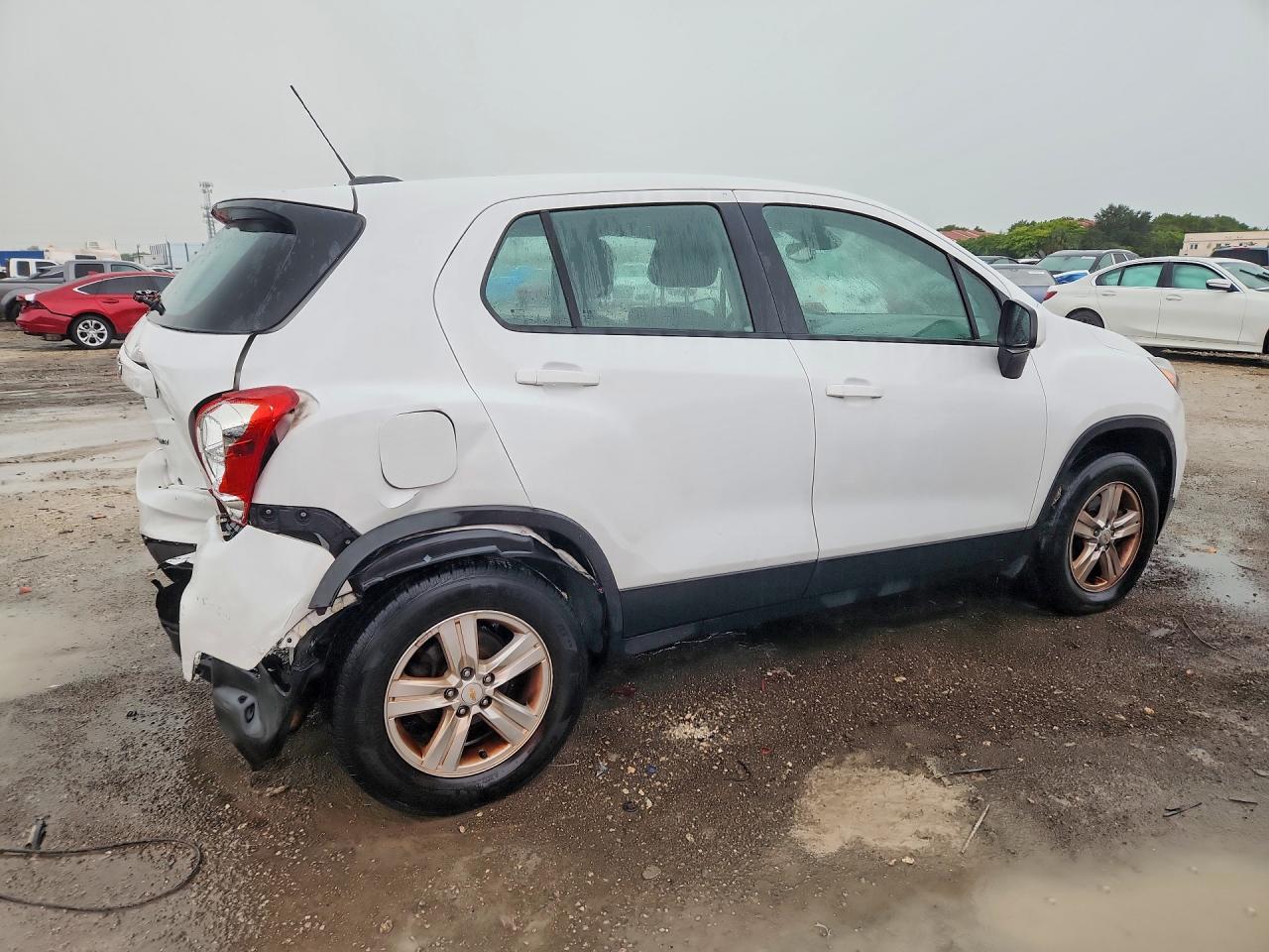 2017 CHEVROLET TRAX LS — снимка 3